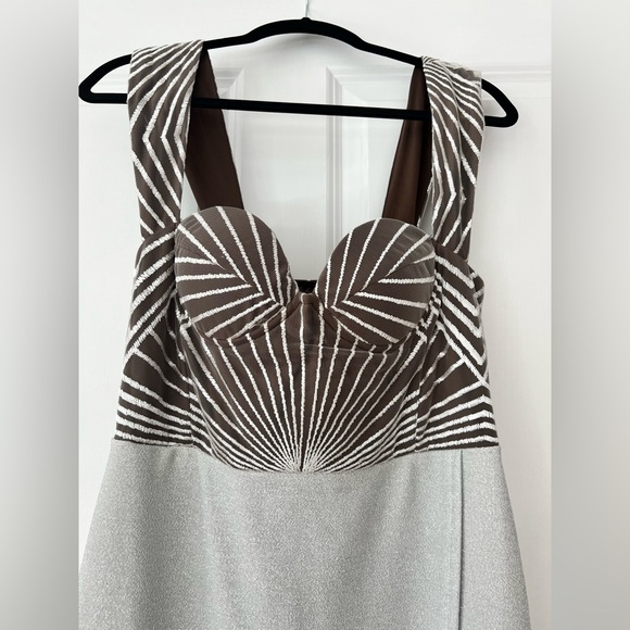 Michel Laperle silver dress size 6 - Picture 4 of 9